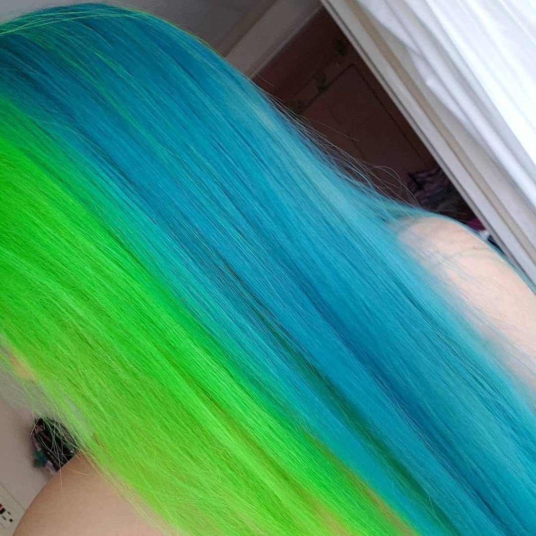 Iroiro 340 UV Reactive Blue Neon Vegan Cruelty-Free Semi-Permanent Hair Color - Image 5